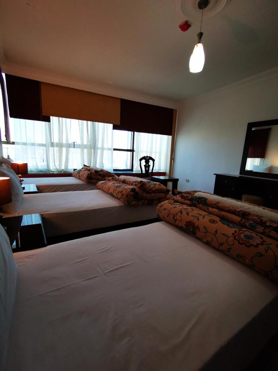 Al Fakher Hotel Apartments & Suites Amman Esterno foto