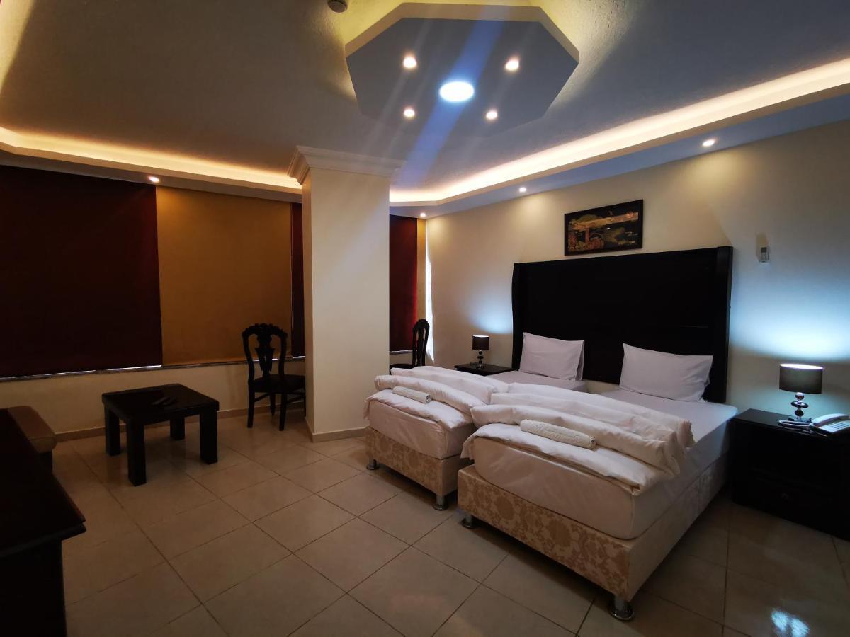 Al Fakher Hotel Apartments & Suites Amman Esterno foto